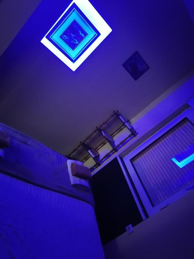 Stefan Plus Lodging Белград Екстериор снимка
