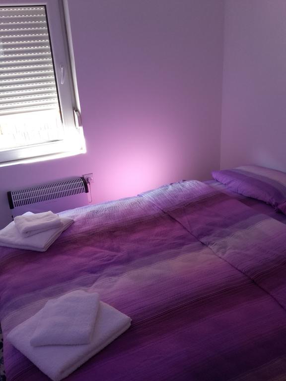 Stefan Plus Lodging Белград Екстериор снимка