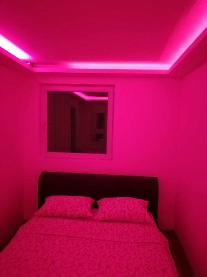 Stefan Plus Lodging Белград Екстериор снимка