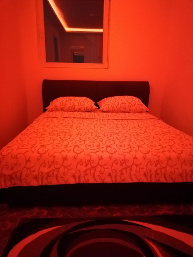 Stefan Plus Lodging Белград Екстериор снимка