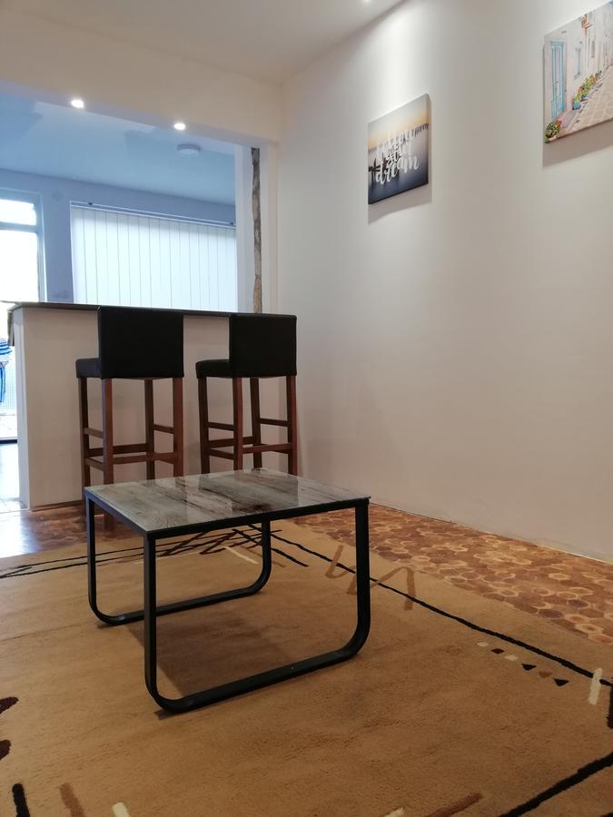 Stefan Plus Lodging Белград Екстериор снимка