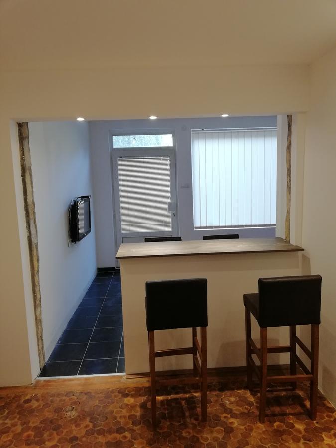 Stefan Plus Lodging Белград Екстериор снимка