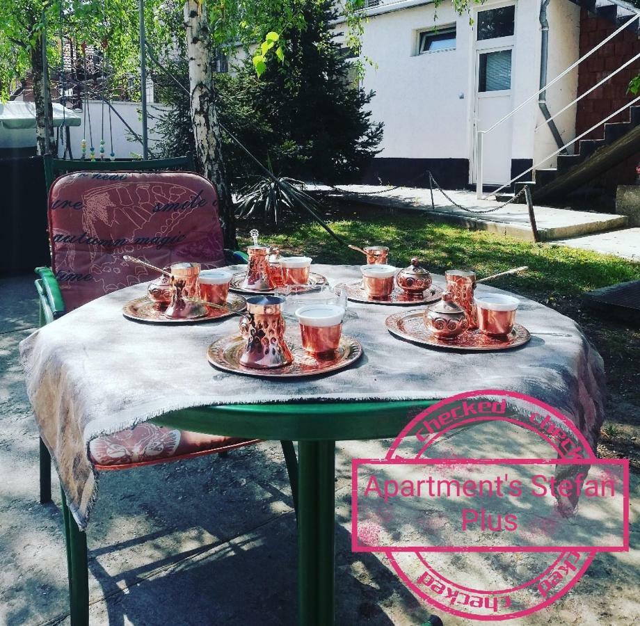 Stefan Plus Lodging Белград Екстериор снимка