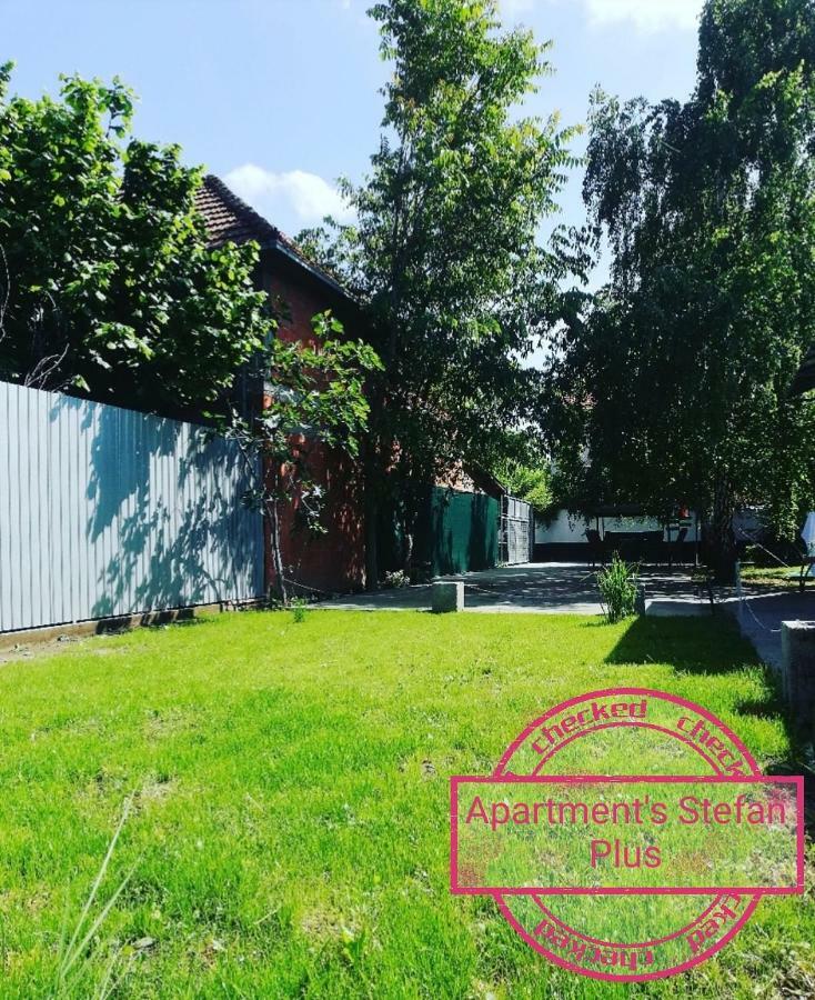 Stefan Plus Lodging Белград Екстериор снимка